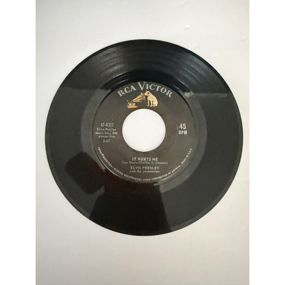 Elvis Presley Kissin Cousins It Hurts Me RCA Victor 45 RPM Vinyl Record 47-8307